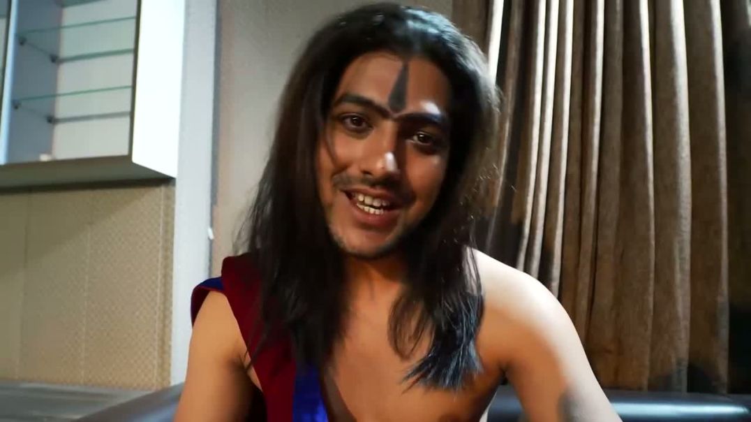Aashram Live